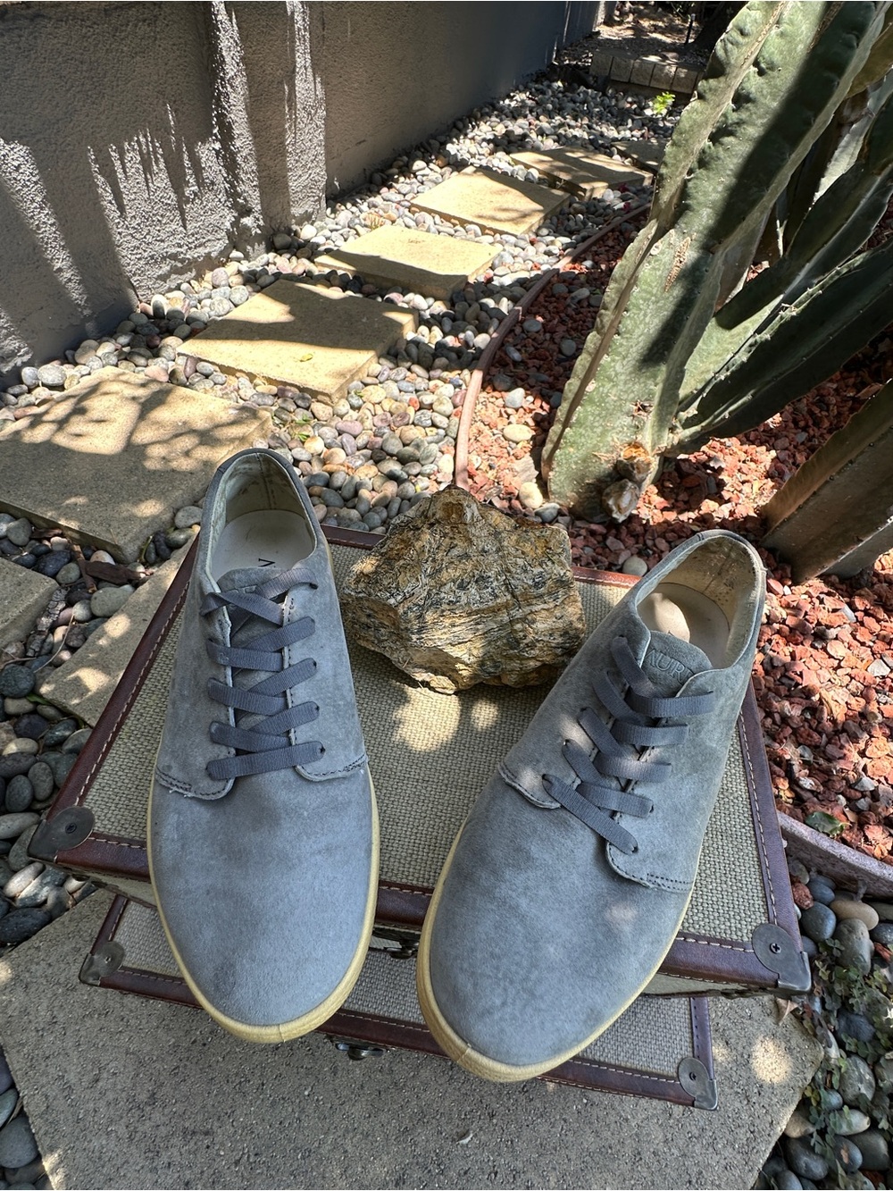 Aureus, Gray Suede Men's Casual Sneakers - Comfortable Everyday Shoes. 8 1/2M